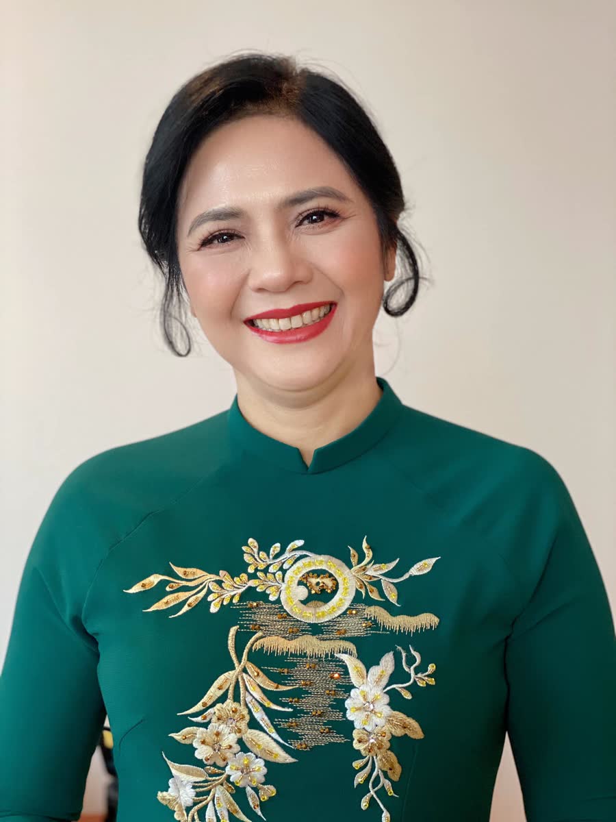 Chăm sóc da nhẹ nhàng trong tuần cuối trước ngày cưới