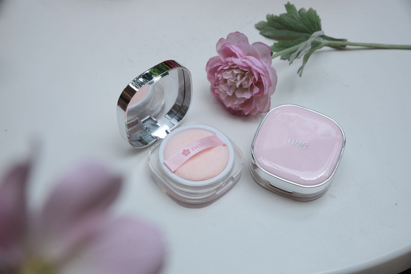 Cách dùng phấn phủ tím Lavender đúng vùng da